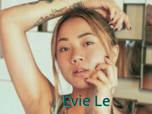 Evie_Le