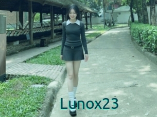 Lunox23